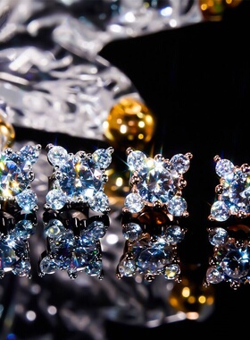 18K玫瑰金进口D色莫桑石80分PT950铂金十字花瓣满钻耳钉精致设计