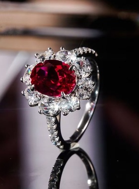 太阳花红宝石同款蓝钻戒指