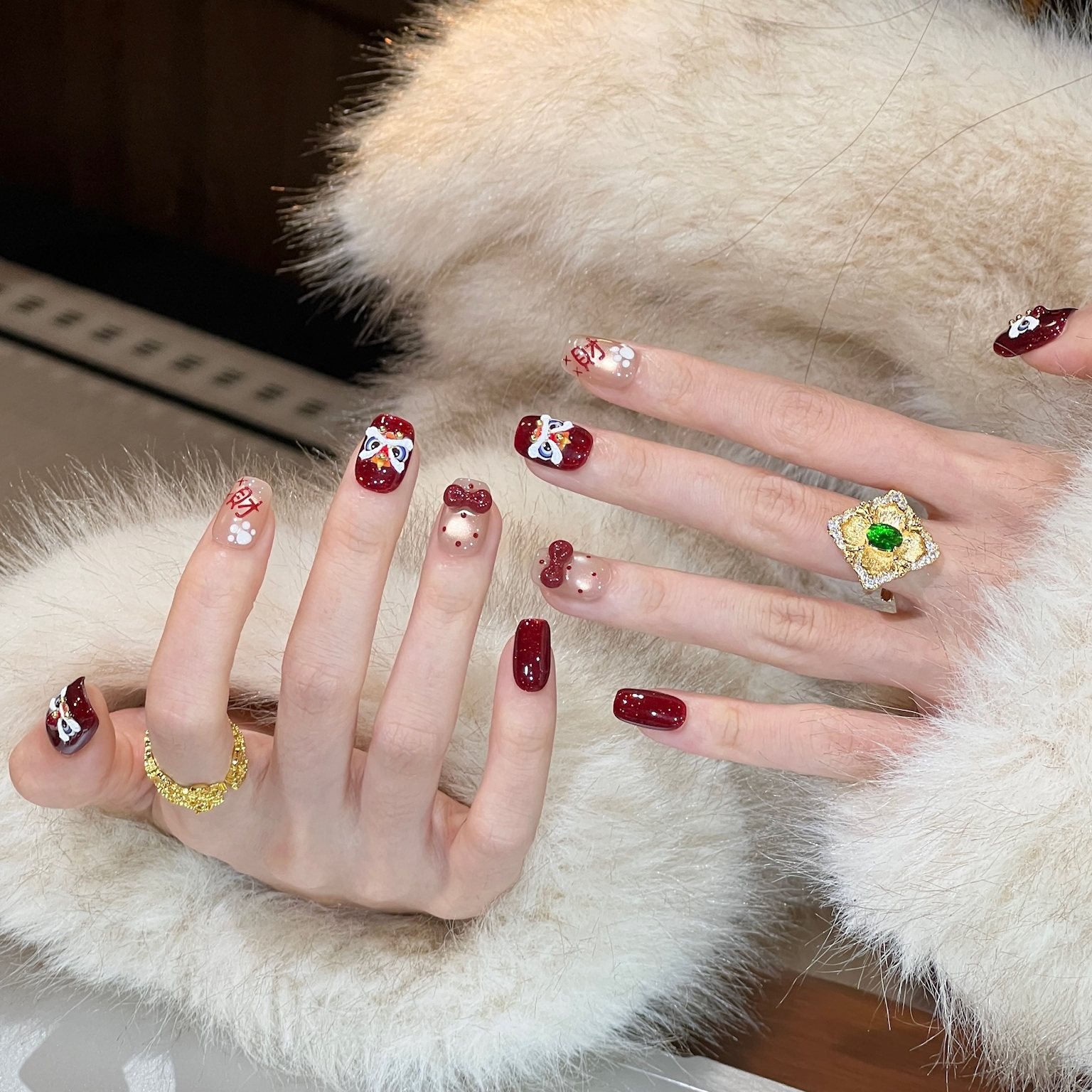 2025新年醒狮穿戴甲红色系跨年美甲手工短中长款秋冬高级感指甲贴,彩妆/香水/美妆工具,穿戴甲/甲片,淘宝优惠券,粉丝福利购,淘宝优惠卷