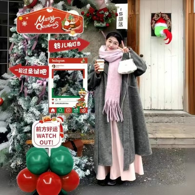 圣诞节网红指路牌商场商店门口