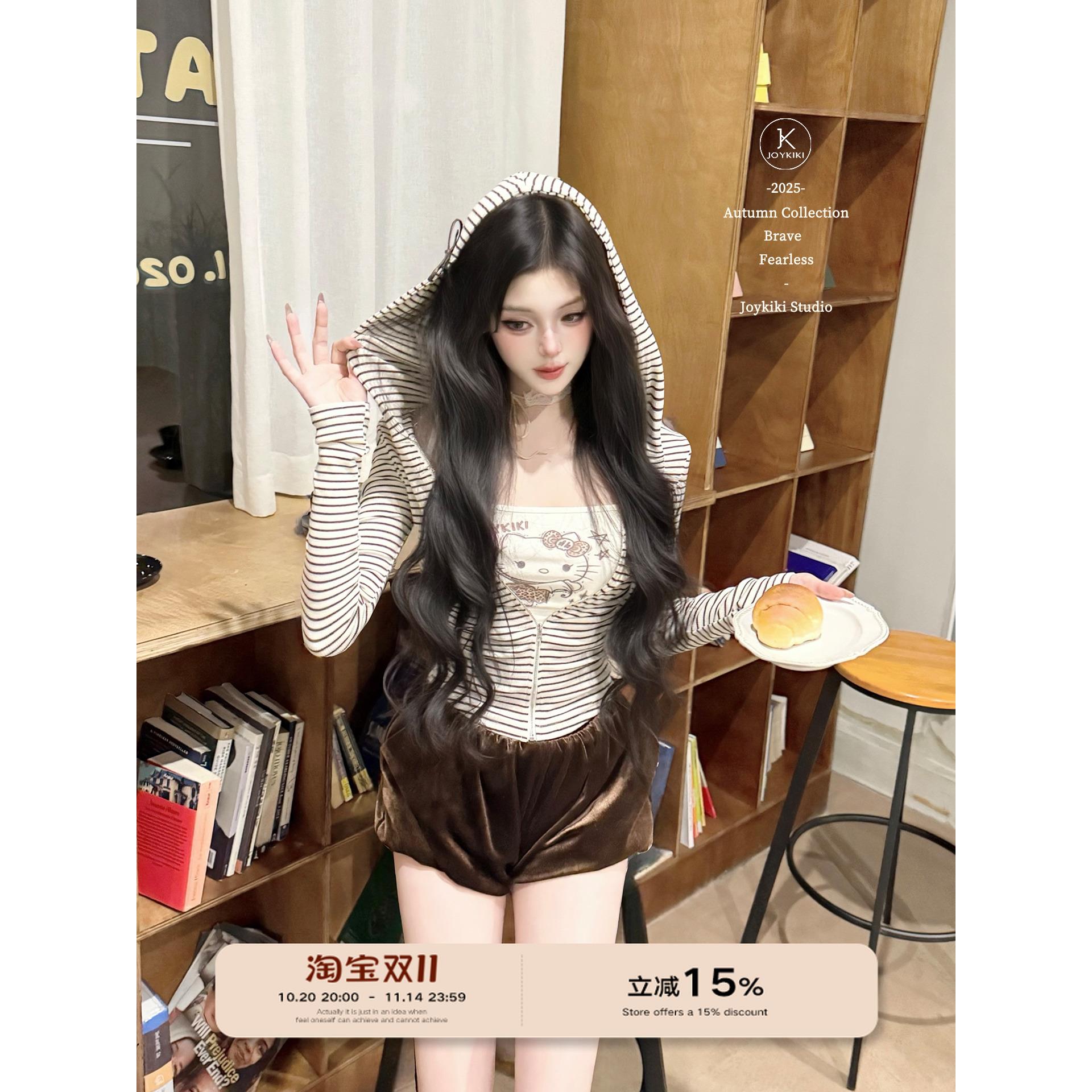 KT系列 甜美可爱条纹长袖连帽外套内搭短裤套装女