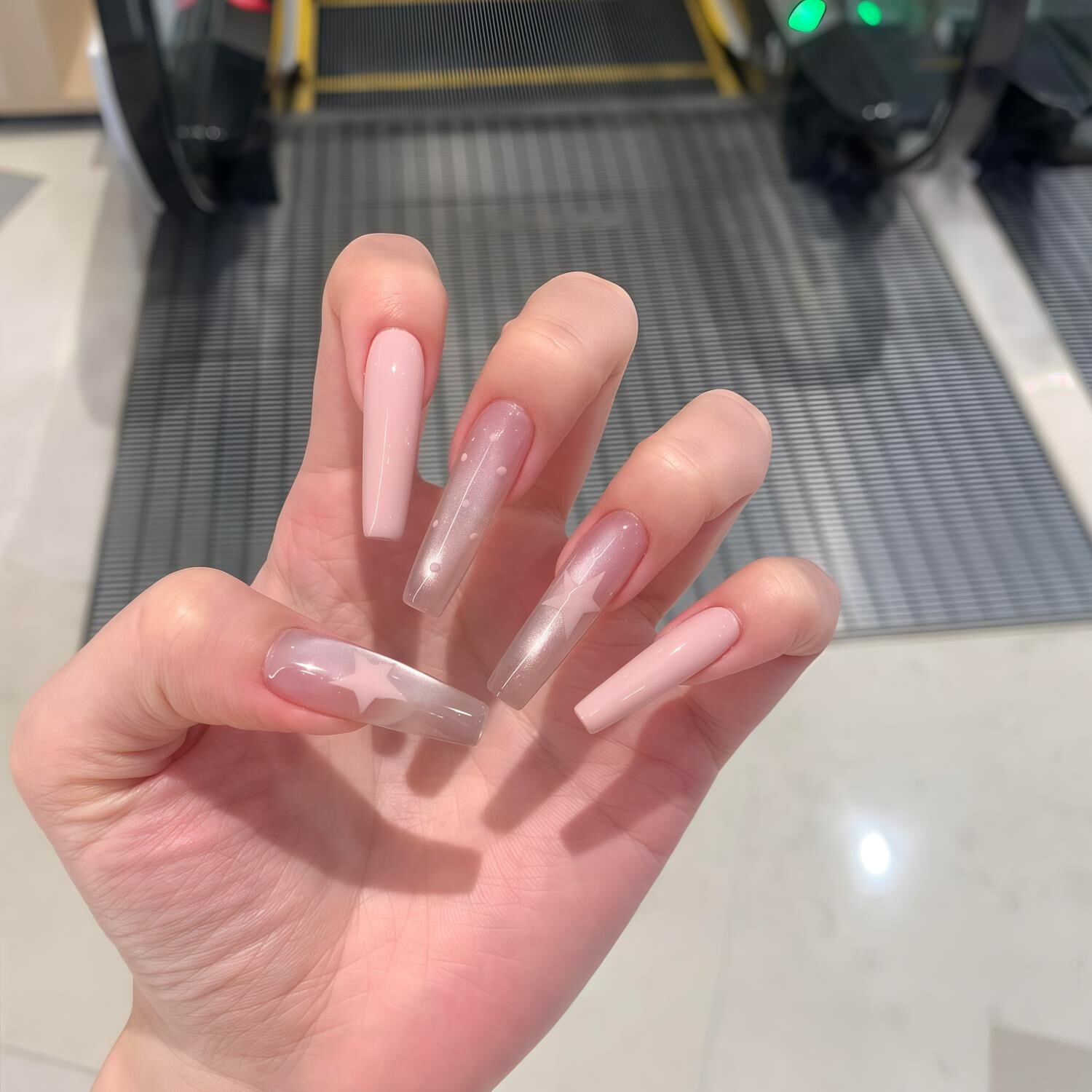 ins卡戴珊欧美超长椭圆裸色藕显白辣妹美甲 可拆卸重复手工穿戴甲