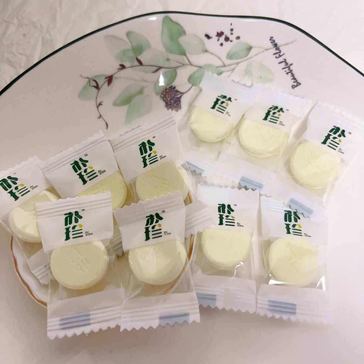 朴珍内蒙古高钙益生元奶片独立包装儿童零食