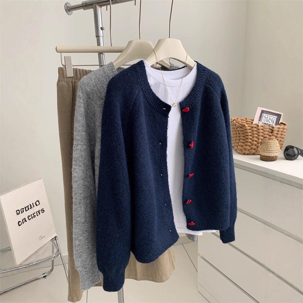 日系慵懒羊毛针织开衫秋冬复古软糯保暖爱心扣毛衣外套女,女装/女士精品,毛针织衫,淘宝优惠券,粉丝福利购,淘宝优惠卷