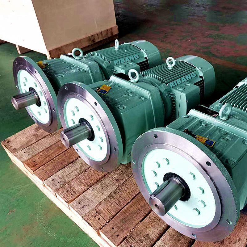 供应日邦RF107齿轮减速机减速器广泛用于搅拌机设备输送机起重机