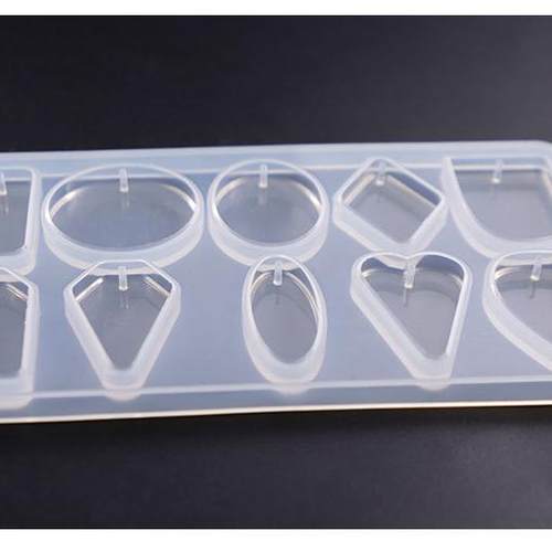 DIY水晶滴胶挂牌吊坠硅胶模具干花标本波浪边圆形心形镜面带孔模