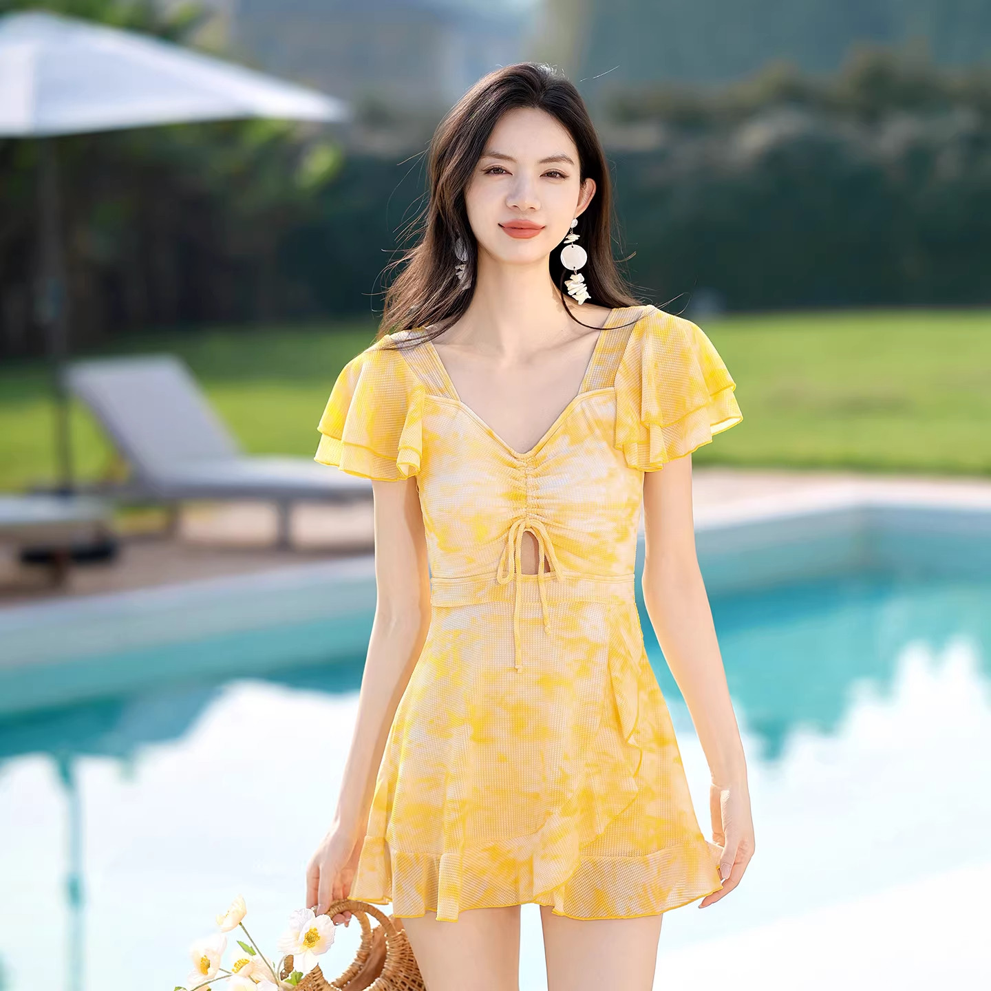 正品维多利亚温泉显瘦遮肚连体裙式大码保守泳衣女胖MM可爱荷叶边