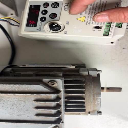 议价变频器 VFD002L21A，VFD007L2可维修