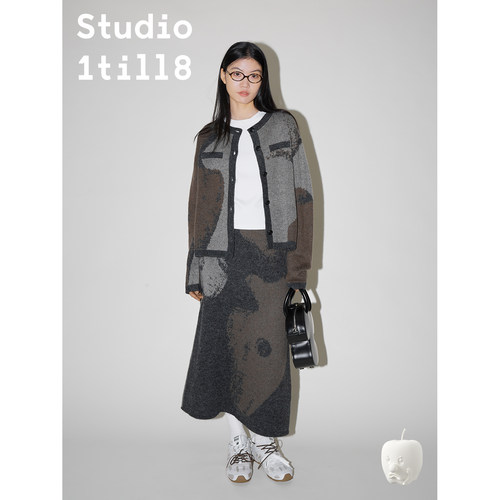 Studio1till8岩石提花针织套装
