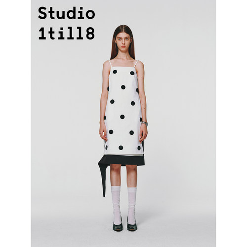 Studio1till8波点吊带连衣裙