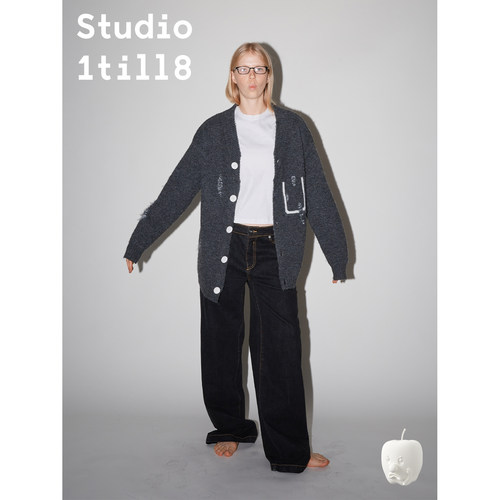 破洞针织不对称设计v领开衫