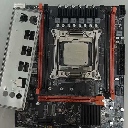 议价e52666v3+x99主板d4 成色如图 功能正常。