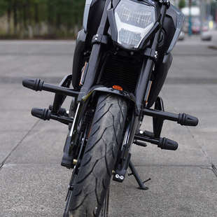 适用于春风NK250保险杠CF250NK前护杠摩托车改装特技防摔杠竞技杠