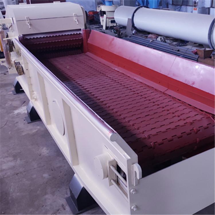 大模型板破碎机自动1除 移动60铁ROK0大型木头破碎机木材粉碎机