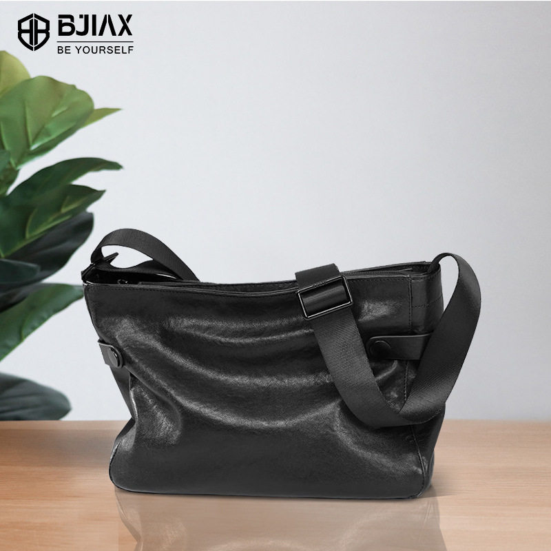 宝加西男士斜挎包大容量真皮背包休闲商务上班通勤包男牛皮单肩包