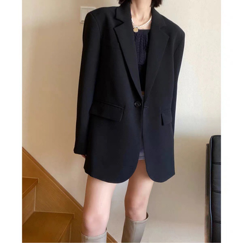 高级感黑色气质西装外套女春秋季2025新款小个子休闲宽松韩版