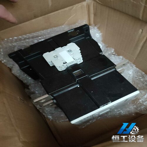 询价西门子3TF56交流接触器电压220V。没有内物填充泡沫了，