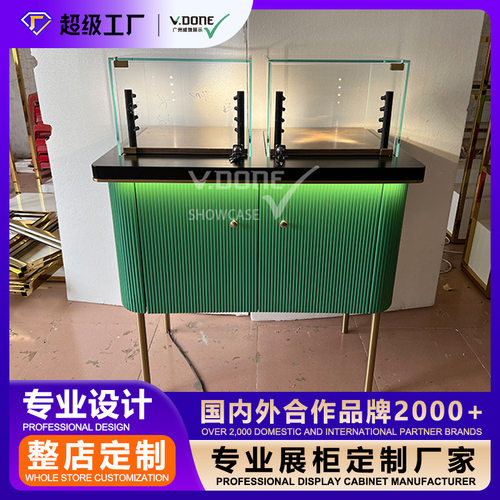 威墩定制珠宝玻璃展柜饰品柜台不锈钢展示架柜落地发光立式展示柜
