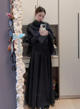 韩系高级感气质灰色高领针织毛衣套装连衣裙子女秋冬2025新款套装