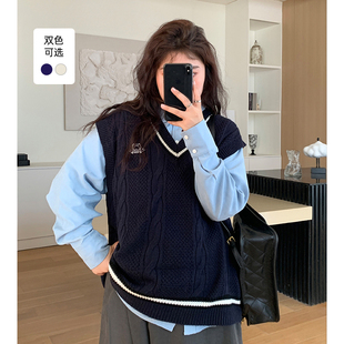 YUZI鱼子上衣V领韩系学院风马甲大码 微胖mm显瘦遮肉印花马夹 女装