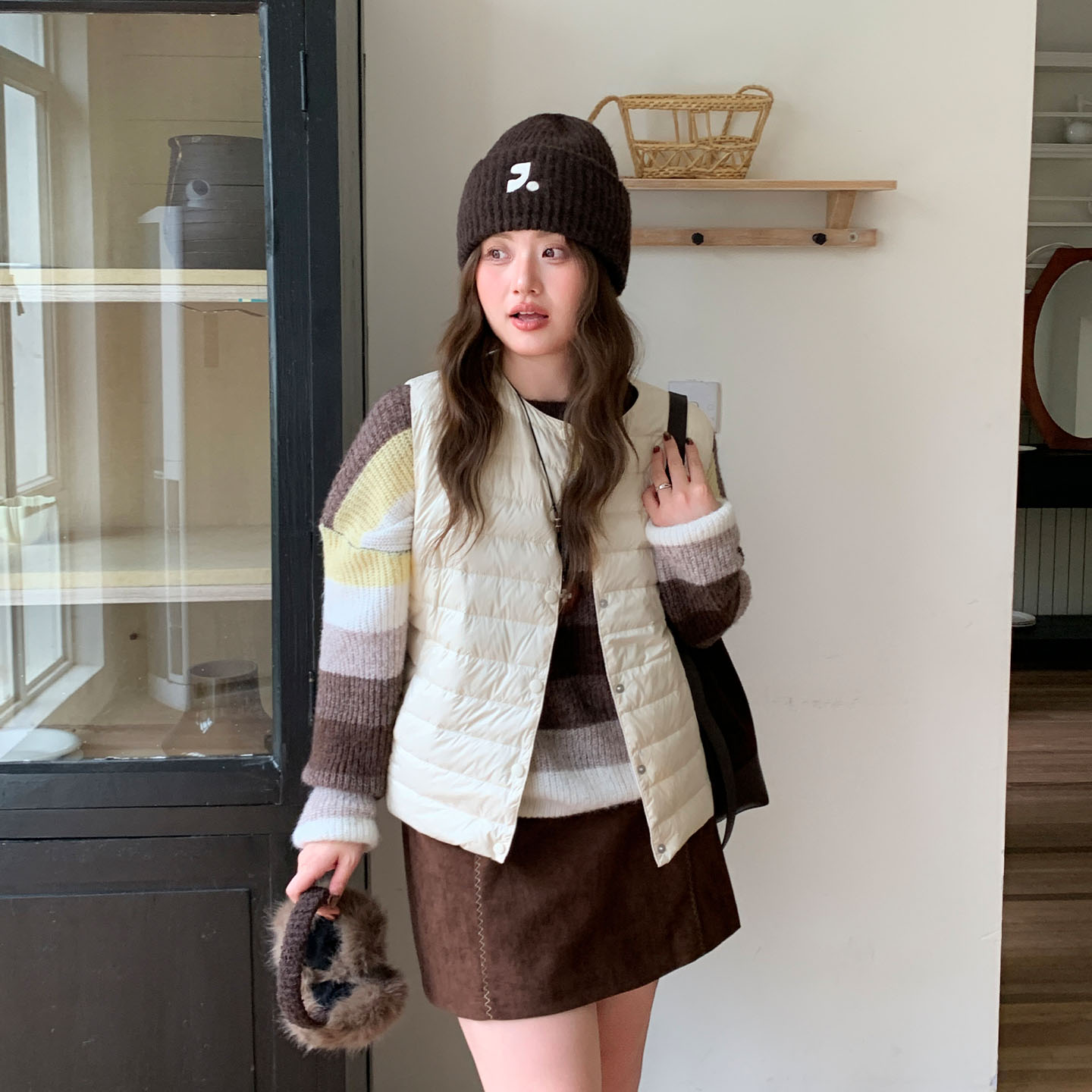 YUZI鱼子羽绒马甲韩系简约