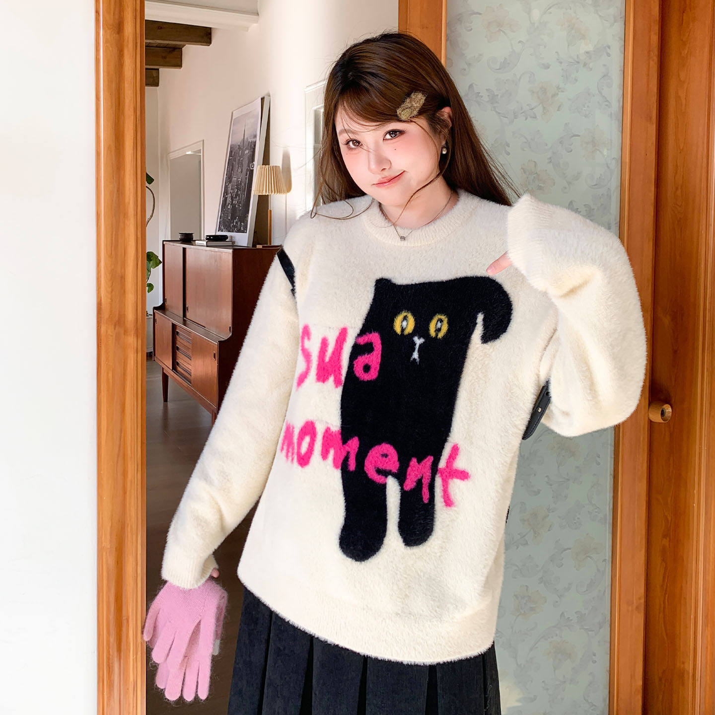 YUZI鱼子毛绒感毛衣黑猫字母提花米色宽松慵懒甜美温柔大码女装,女装/女士精品,大码内搭,淘宝优惠券,粉丝福利购,淘宝优惠卷