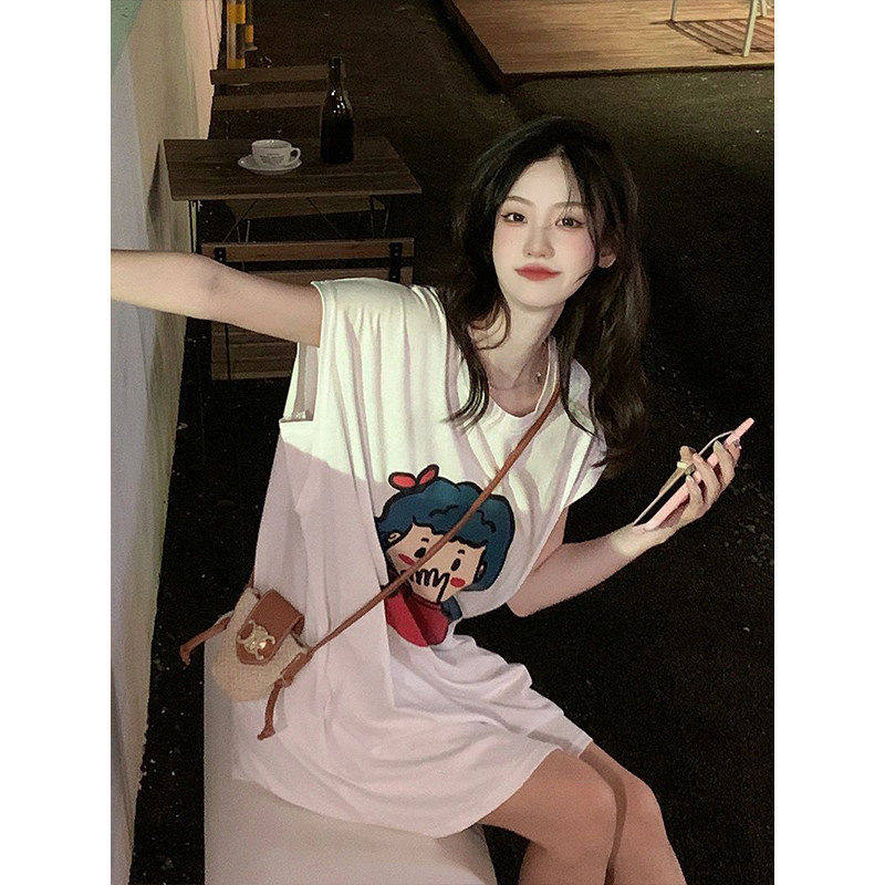 白色短袖T恤女夏季中长版宽松过臀巨显瘦短裙慵懒bf风懒人洋装