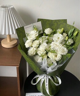 花研色  17朵白色洋桔梗花束生日花束毕业季鲜花全国配送同城速递