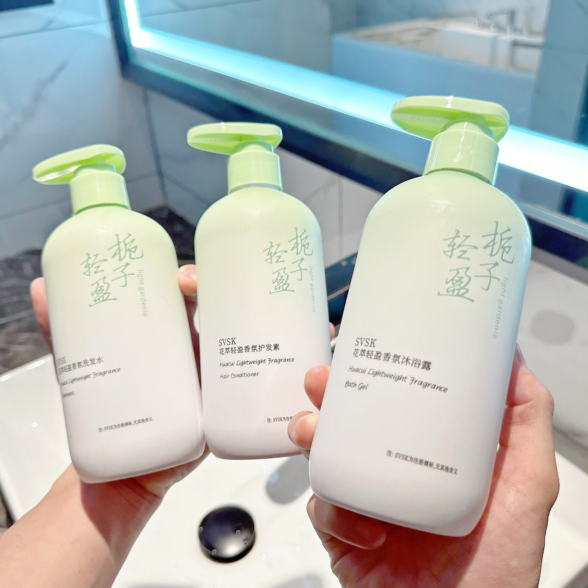 新款 氨基酸洗发水控油蓬松正品洗护套装持久留香去屑洗头膏露