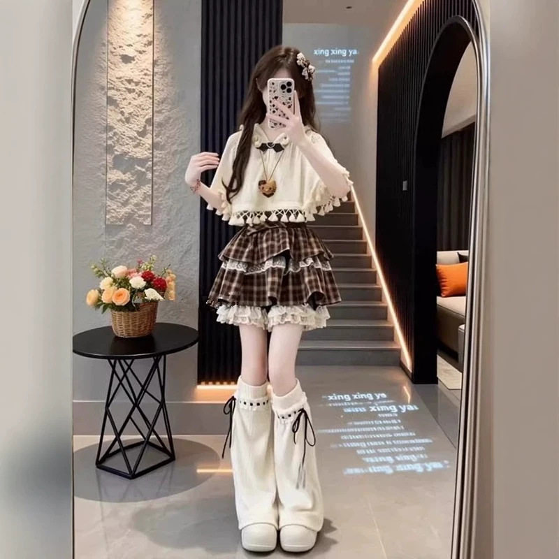 夏季穿搭一整套大码胖mm斗篷上衣背心格纹短裙裤学院风甜美套装女