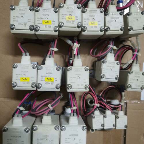 可维修SMCVDW20PAXB，VX210EAXNB，VX2，电磁阀