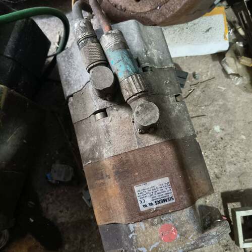 可维修1FK6083-6AF71-1AG0，，西门子电机如图一个