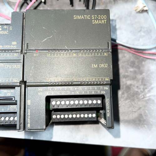 可维修西门子 288-2DR32 上电如图 实物拍摄 有灰尘议价