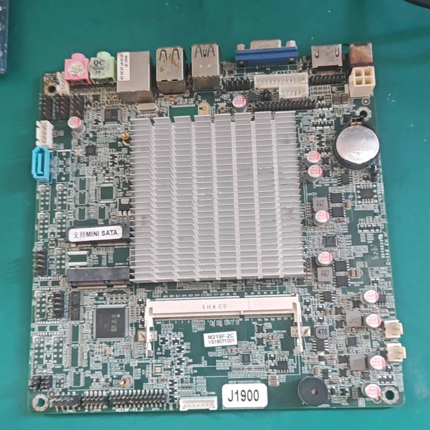 可维修J1900 itx 1717，研盛主板四核主板图片