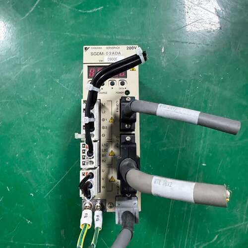 可维修YASKAWA/ SGDM-02ADA 0.，安川伺服驱动器