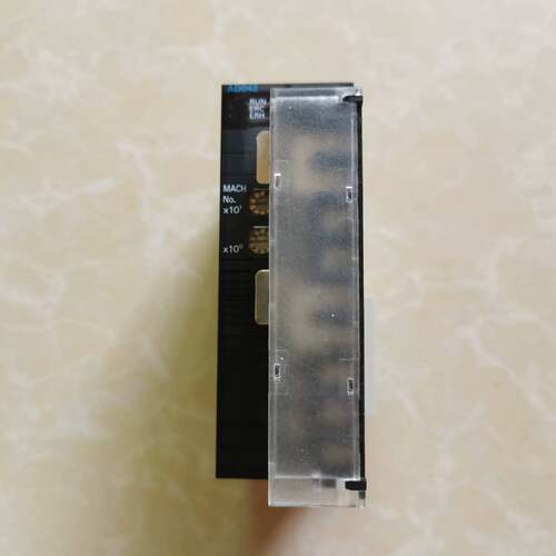 可维修欧姆龙CJ1W-AD042实物图片质量包好正品成色好议价