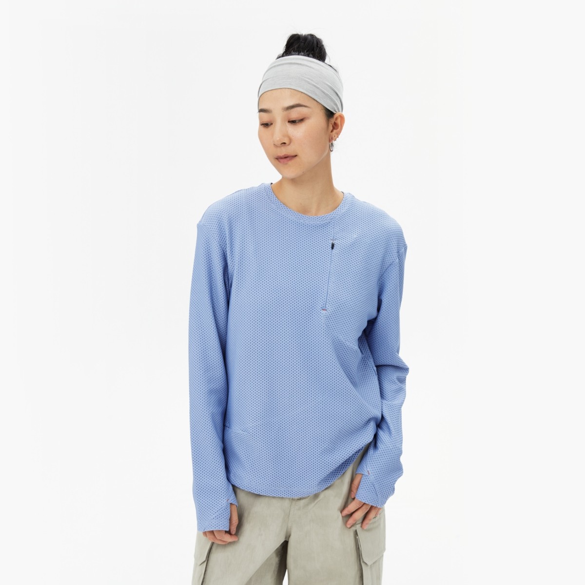 oneup泡泡肌理圆领长袖t恤女秋季宽松白色徒步登山户外运动上衣