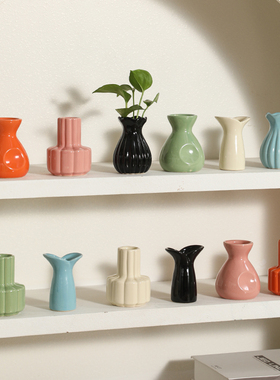 ins奶油风桌面陶瓷小花瓶房间改造小物件温馨仿真花摆件办公装饰