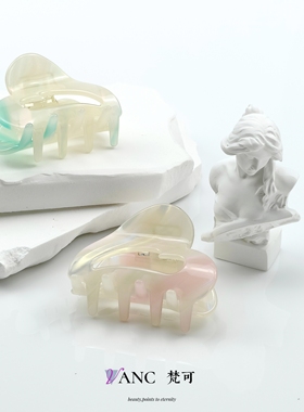 梵可Vanc醋酸炫彩粉蓝爱心抓夹小号鲨鱼高质感少女感百搭盘发抓夹