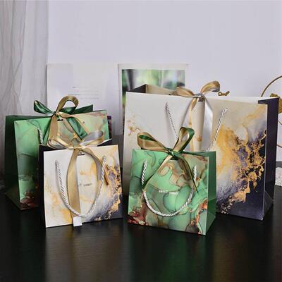 Gift bags, gift carrying bags, clothing bags, candy packagin