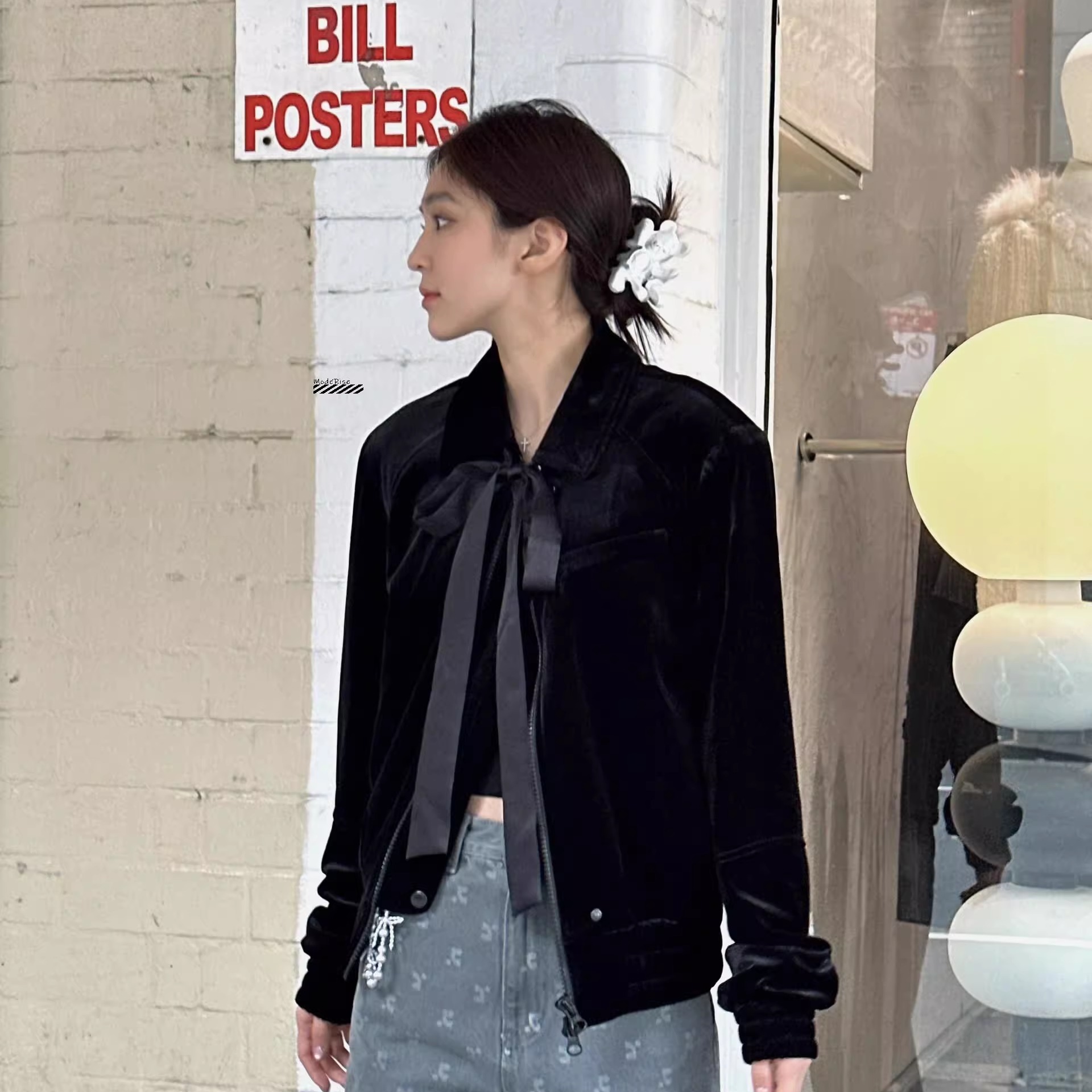 后背蝴蝶结天鹅绒夹克机车外套