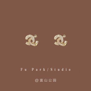 「雾霭小香」法式轻奢气质复古双c耳钉925银针小众设计高级感耳饰