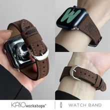 KASO创意小狗印花翻毛皮表带适用于苹果手表s10绒面真皮秋冬款applewatch876代小众iWatchS9高级感可爱女42mm