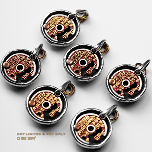 不止不只 国风系列 山鬼花钱吊坠 925银黄铜24K贴金朱砂 潮流复古