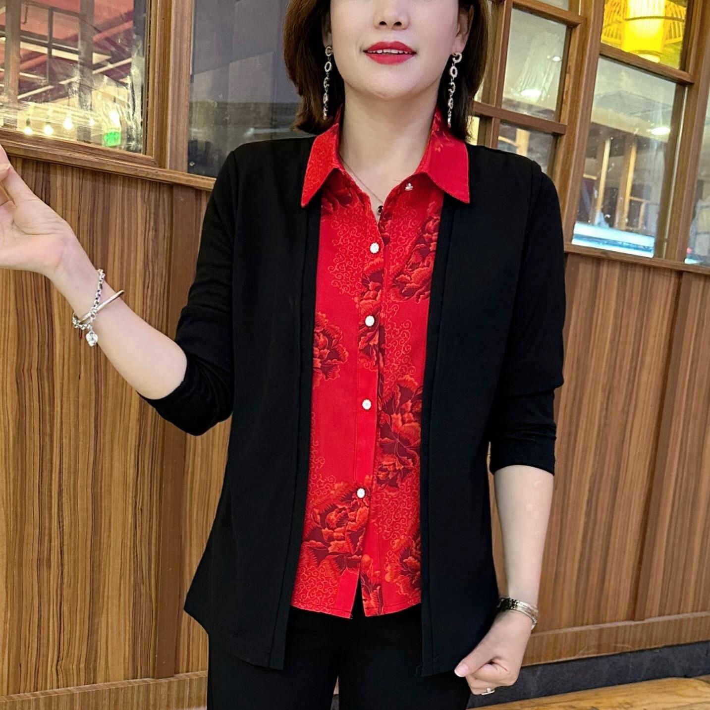 2025秋季妈妈装洋气减龄长袖花色假两件衬衫拼接百搭上衣时尚小衫