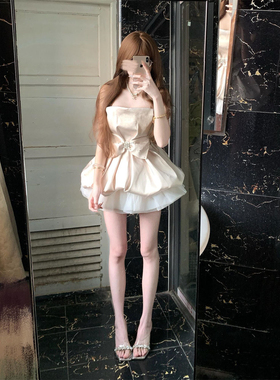 韩缪越南小众Laneci甜美少女感蝴蝶结装饰抹胸连衣裙