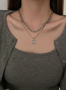 夏天配t恤的项链女轻奢小众高级感精致甜酷辣妹风钛钢双层毛衣链