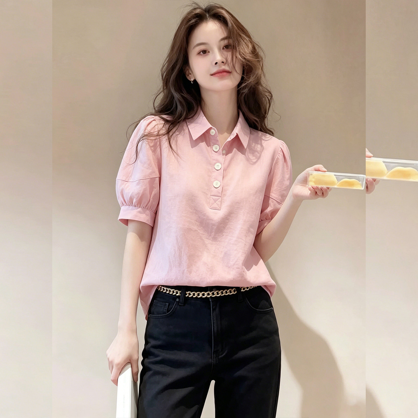 甜美温柔~粉色翻领泡泡袖衬衫女图片