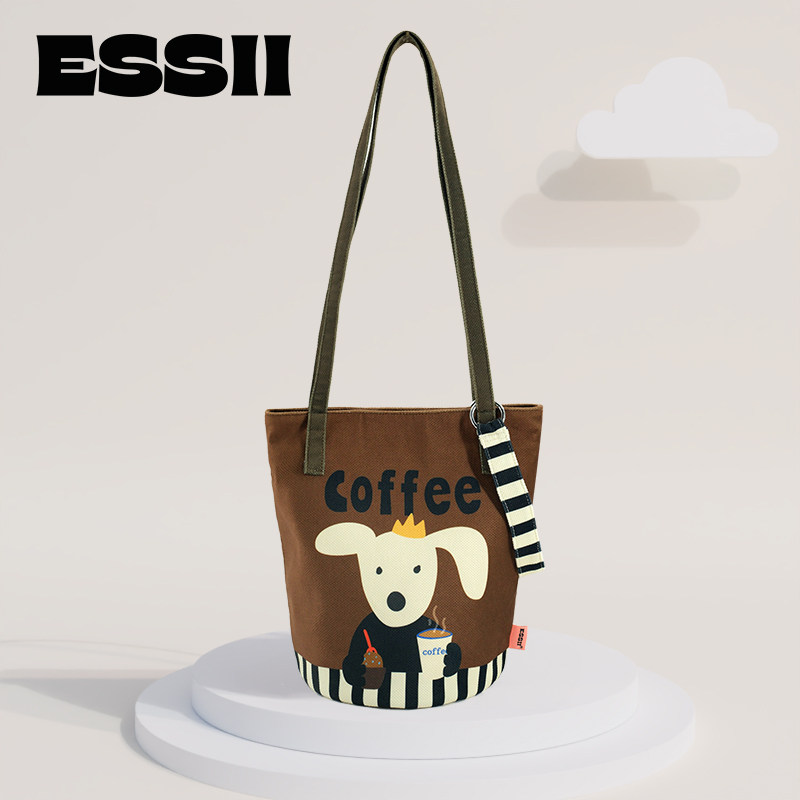 完美款款时髦小狗新款插画联名休闲时尚通勤女单斜跨加长水桶布包,箱包皮具/热销女包/男包,水桶包,淘宝优惠券,粉丝福利购,淘宝优惠卷