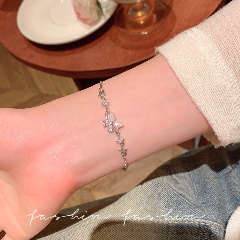 ins风碎钻蝴蝶手链精致月光石蝴蝶星星手环百搭少女感手饰品批发